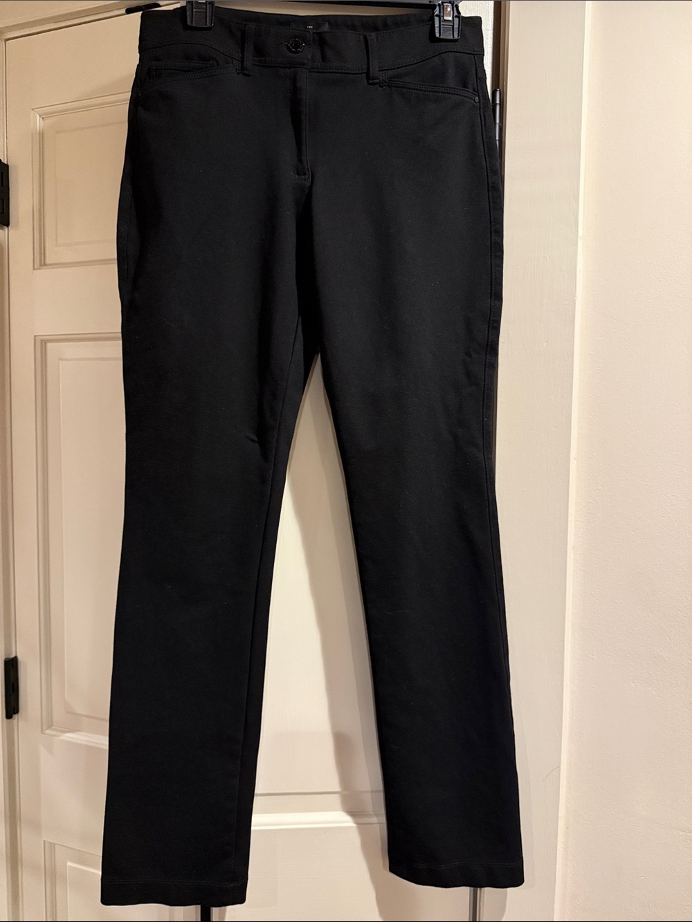 WHBM Black Women’s Slim-Leg Pants SZ 6